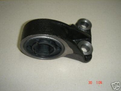 FOR ROVER 75 MG ZT 1.8 2.0 2.5 V6 CDTI FRONT LOWER WISHBONE ARM BUSH RH RIGHT
