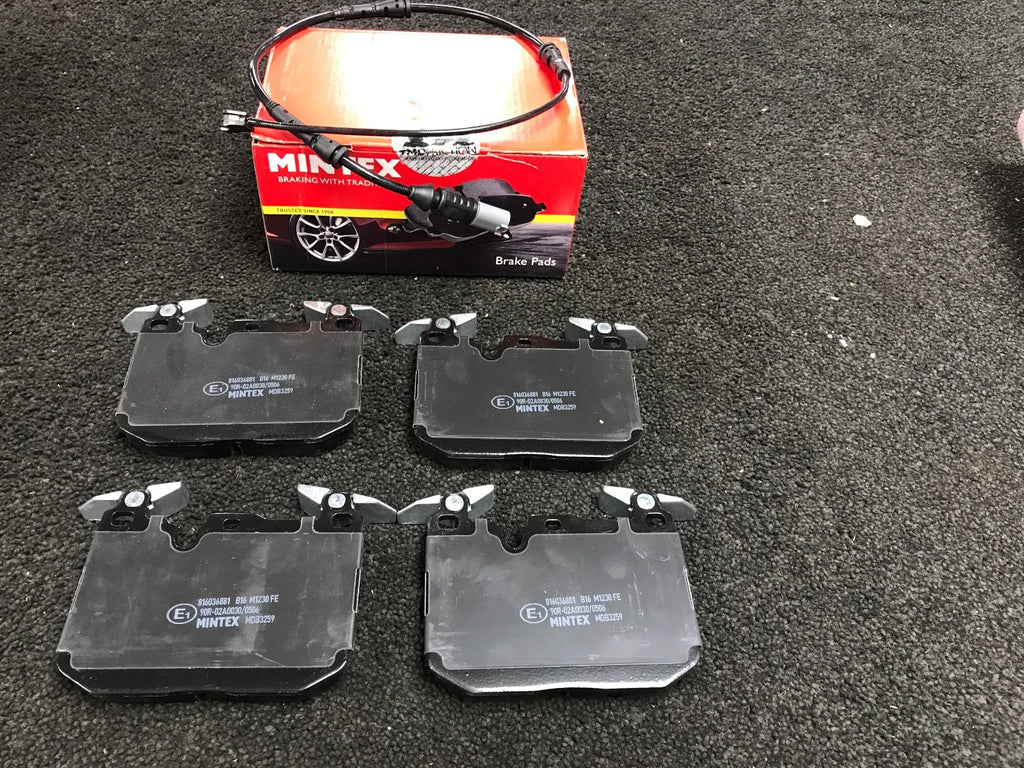 BMW 335D xDrive MSPORT F30 DIMPLED GROOVED MINTEX BRAKE DISC BRAKE PAD FRONTREAR