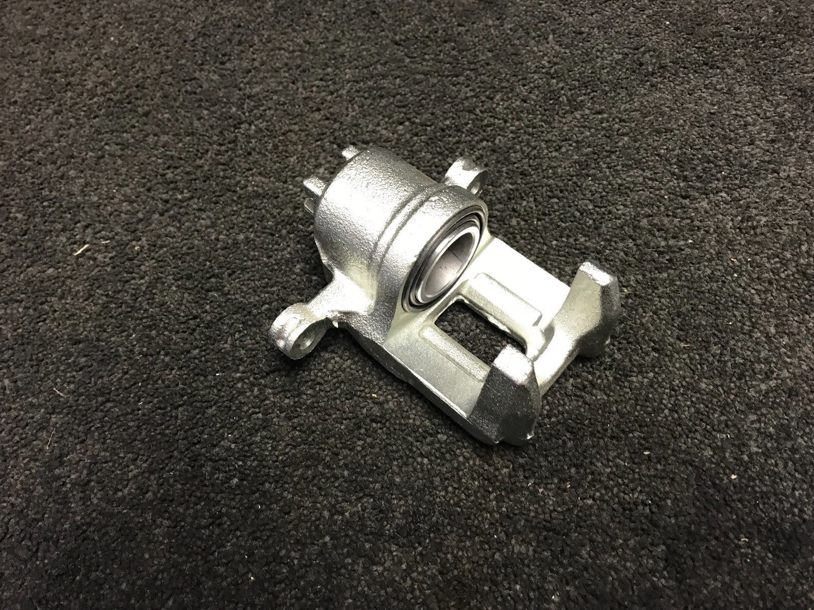 REAR BRAKE CALIPER DRIVER SIDE RH SIDE FOR HONDA CR-V CRV VTEC 2.2-i-CTDI 2005-6