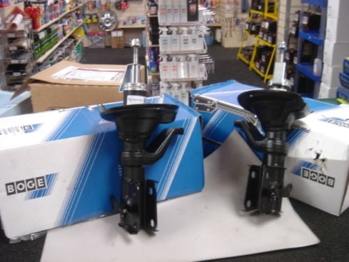 FOR HONDA 2 CIVIC 1.4 1.6 1.7  FRONT RH LH SHOCK ABSORBER SHOCKER STRUT PAIR 