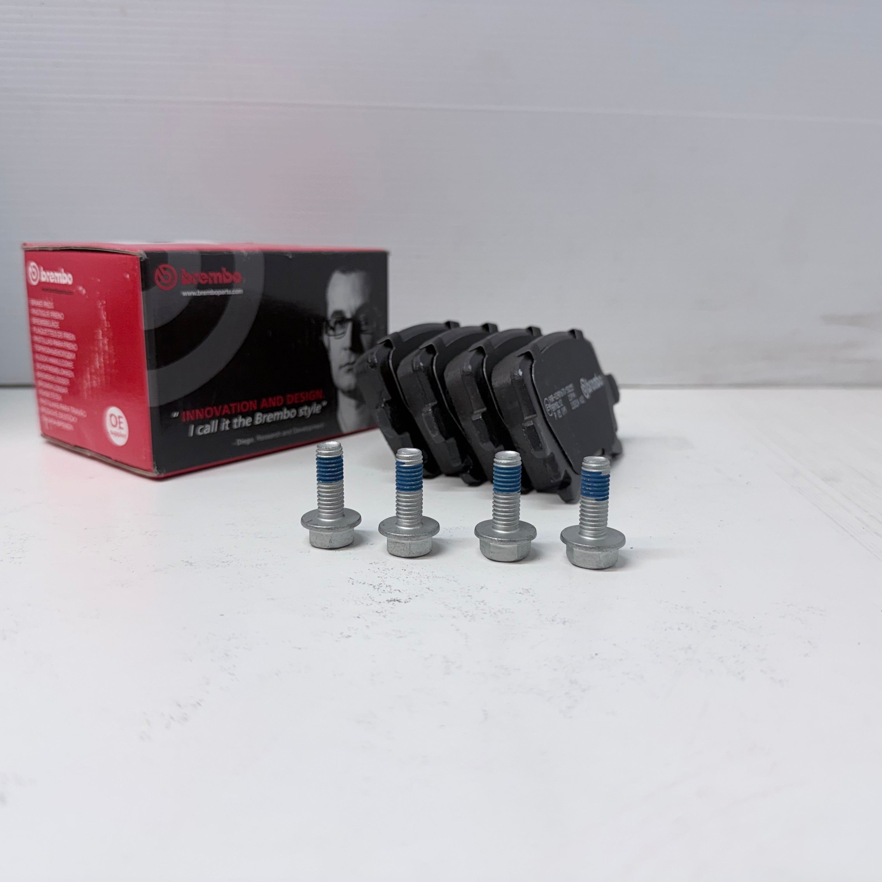 FOR  AUDI RS3 8P 2011-2013 PERFORMANCE BRAKE DISC BRAKE PADS FRONT REAR