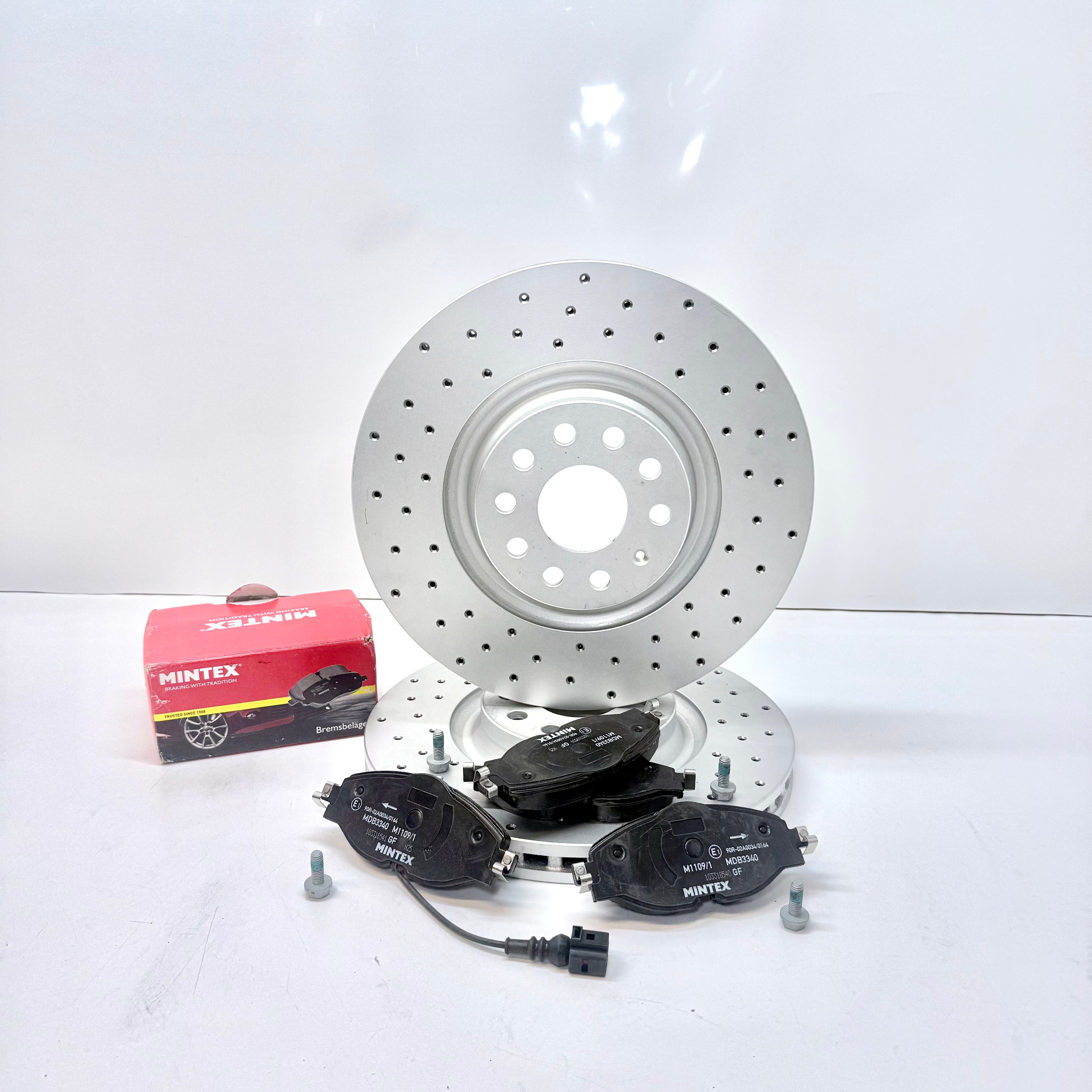 ATECA FORMENTOR LEON CUPRA 5F ST SC FRONT CROSS DRILLED BRAKE DISC PADS 340M