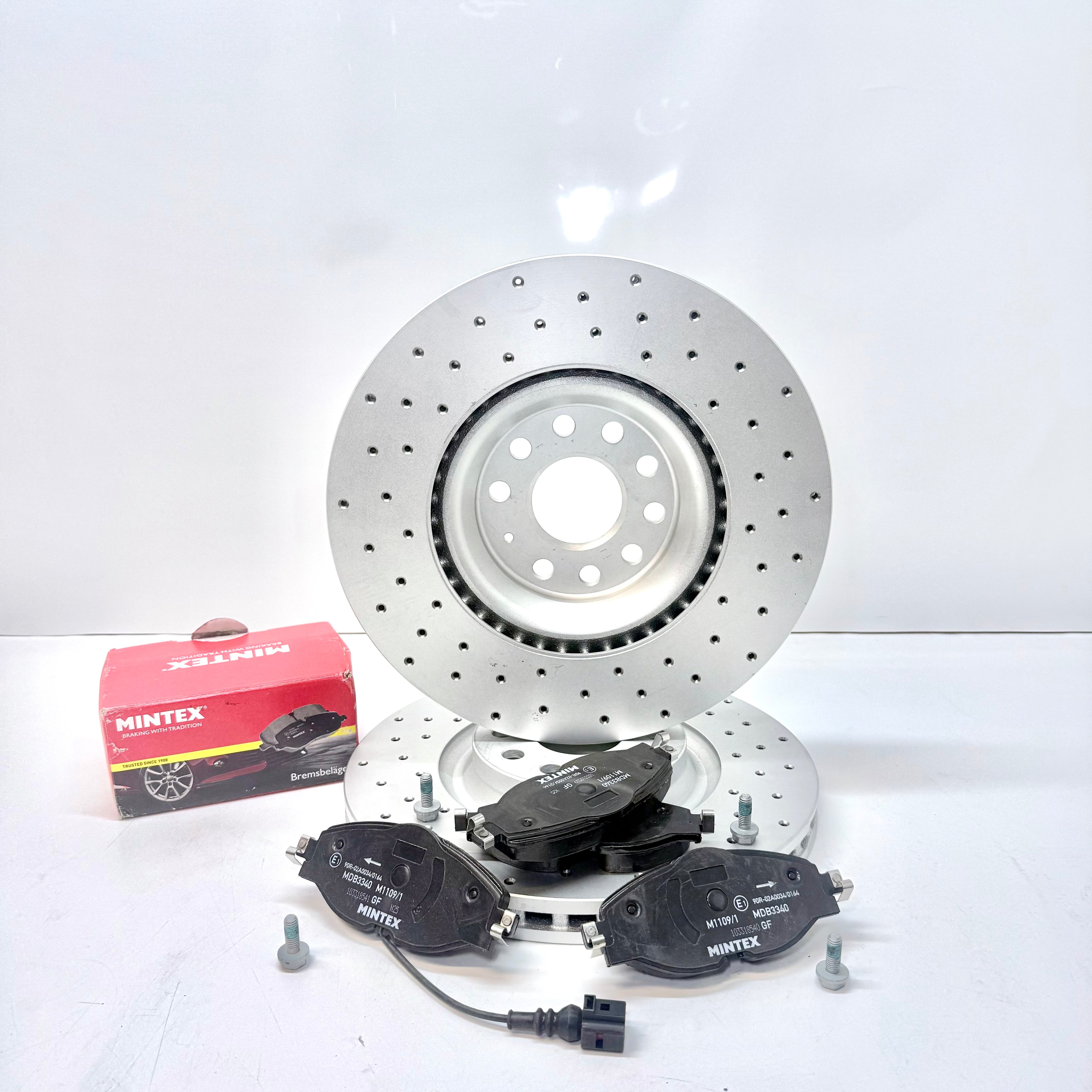 ATECA FORMENTOR LEON CUPRA 5F ST SC FRONT CROSS DRILLED BRAKE DISC PADS 340M