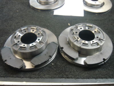 FIT FOR IVECO DAILY 40.10 45.10 49.10 1990-1999 REAR BRAKE DISCS REAR BRAKE PAD