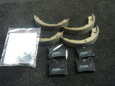 PEUGEOT 406 REAR BRAKE PADS REAR HANDBRAKE PARKIN  SHOES  &FITTING KIT