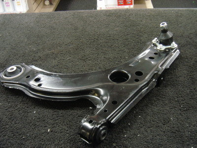 VW GOLF MK4 AUDI A3 1996-2003 LOWER WISHBONE ARM BALL JOINT BUSH PASSENGER SIDE