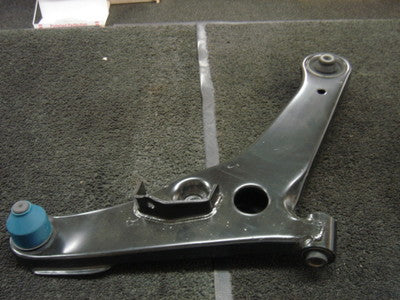 FOR MITSUBISHI OUTLANDER FRONT LOWER  SUSPENSION WISHBONE ARM BALL JOINT BUSH