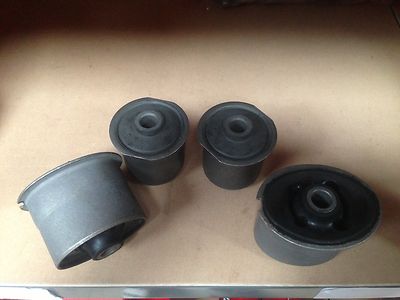 FOR JEEP GRAND CHEROKEE WG WJ 99-04 FRONT OR REAR LOWER CONTROL  ARM BUSH KIT