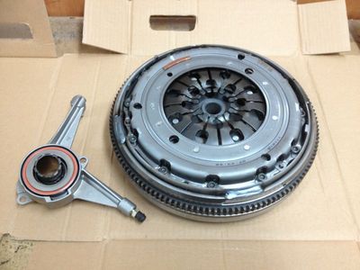 VW TRANSPORTER CARAVELLE 2.5TD T4 AJT ACV AUF AYC FLYWHEEL CLUTCH KIT 074105264E