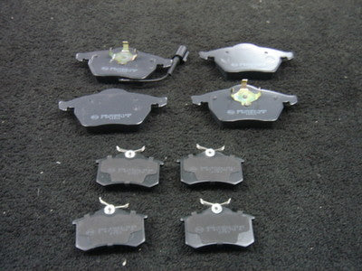 VW GOLF MK4 1.9 GTTDi 1.8TURBO 2.3 2.8 V6 1998-2003 DISC BRAKE PADS FRONT REAR 