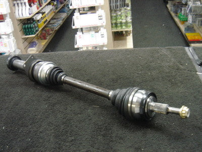 VW TRANSPORTER CARAVELLE 2.5TDi AUTOMATIC 6SPEED DRIVESHAFT DRIVE SHAFT RH SIDE 