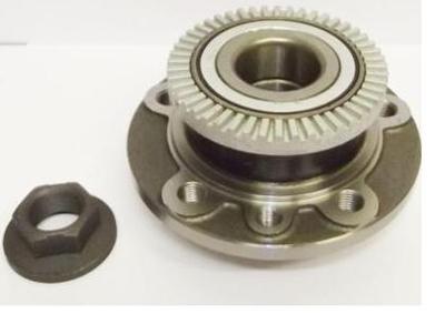 VAUXHALL OMEGA CARLTON SENATOR FRONT WHEEL BEARING HUB