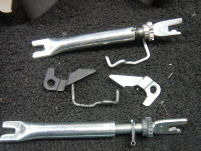 VAUXHALL ASTRA H MK5 1.4 1.6 2005-2009 REAR BRAKE SHOES ADJUSTERS NEW