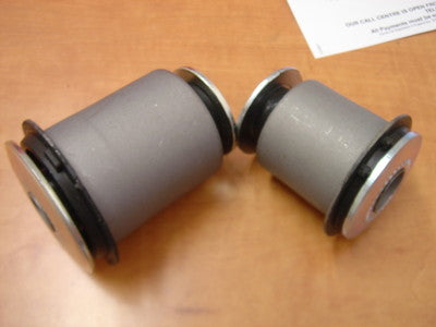 FOR TOYOTA HILUX SURF 4RUNNER FRONT LOWER WISHBONE BUSHES X2 