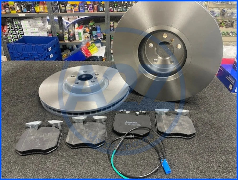 BMW 8 SERIES 840d xDrive 2018-20 2 FRONT BRAKE DISCS SET FRONT BRAKE PADS