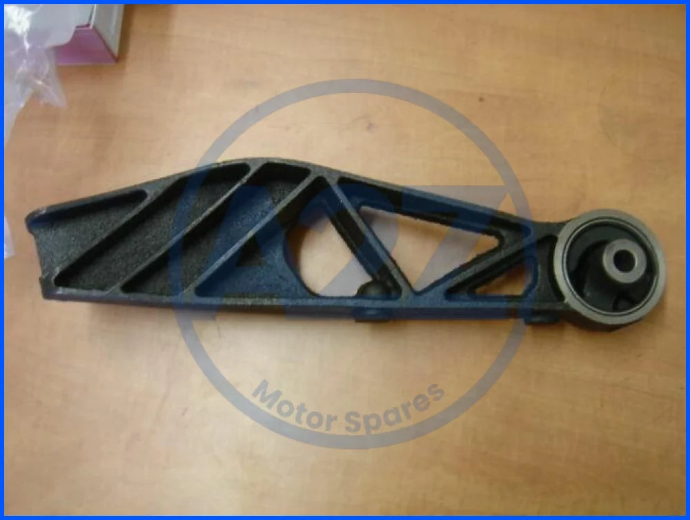 FOR TOYOTA HIACE HI ACE GRANVIA REAR ARM DIFF  SUPPORT ARM COMPLETE ARM BUSH