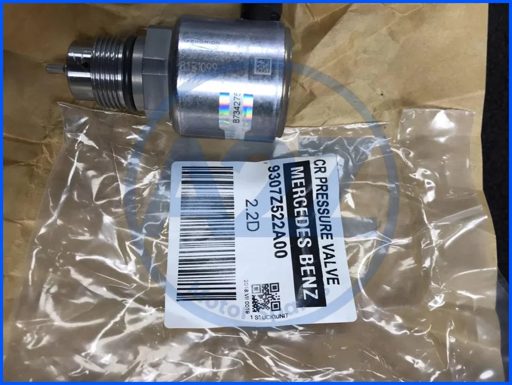 FUEL RAIL PRESSURE REGULATOR VITO SPRINTER C CLASS E CLASS B CLASS CDI 9307Z522A00 GENUINE
