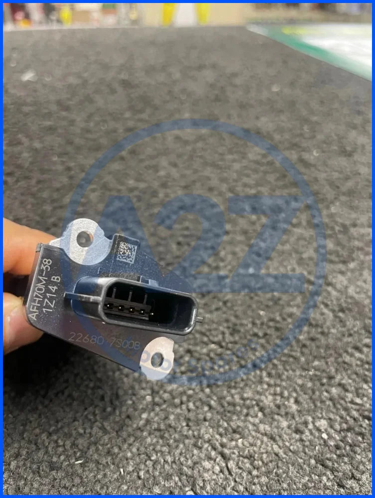 GENUINE NEW AIR FLOW METER 
 NISSAN NAVARA 350Z 370Z Z33 Z34 SERENA CUBE TIDA JUKE QASHQAI XTRAIL GTR R35 MURANO MICRA ELGRAND  22680-7S000 22680-7S00B