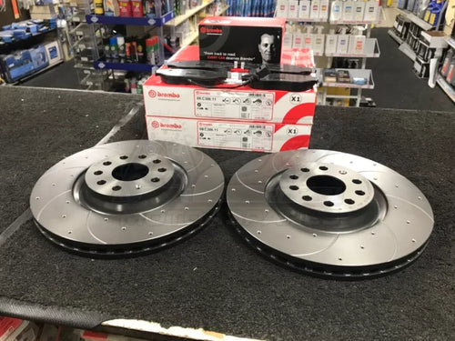 GOLF R TSI DSG BRAKE DISC PADS BREMBO DRILLED GROOVED FRONT REAR 310MM +340MM