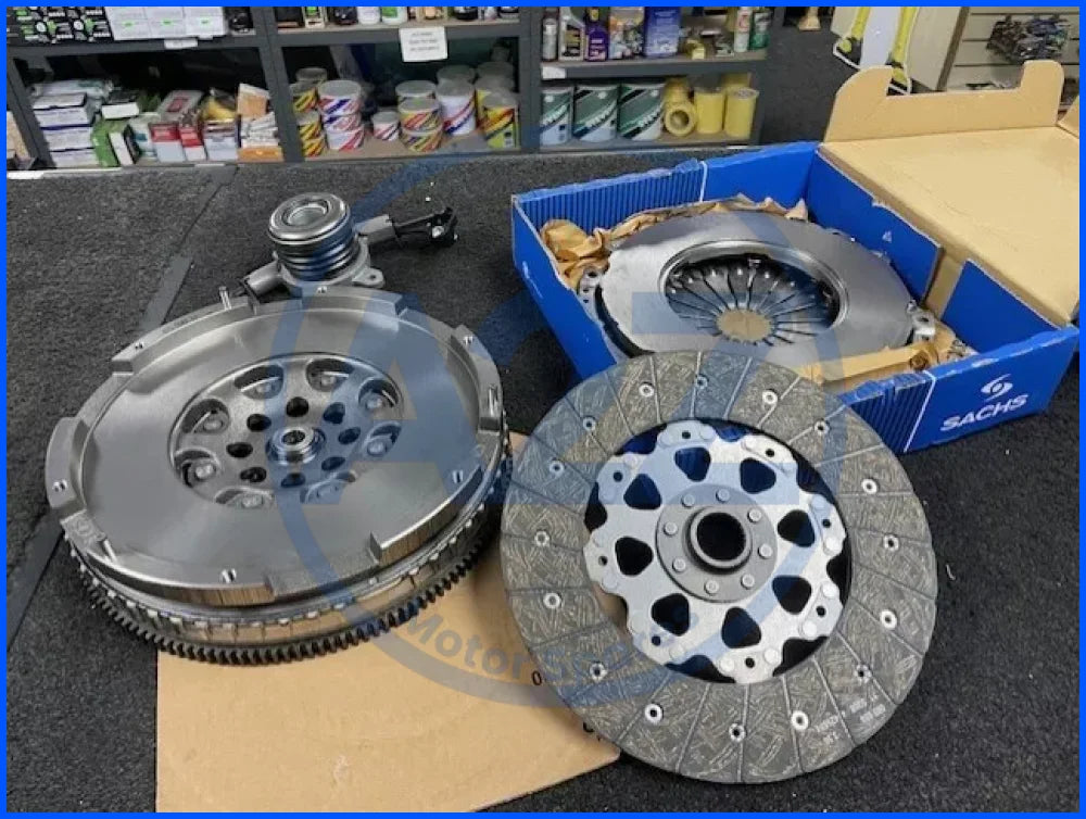 MERCEDES SPRINTER 314 2.1CDi 2018-on DUAL MASS FLYWHEEL CLUTCH KIT COMPLETE