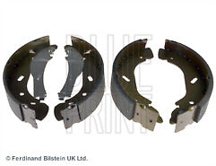 FOR NISSAN SERENA 1.6 2.0 2.0D 2.3D REAR BRAKING SHOES SET 