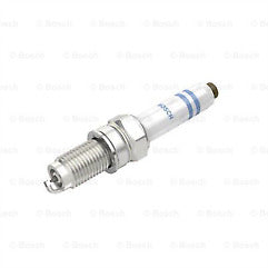4 GENUINE BOSCH LONGLIFE SPARK PLUG YETI SUPERB LEON OCATVIA VRS 0 241 145 523
